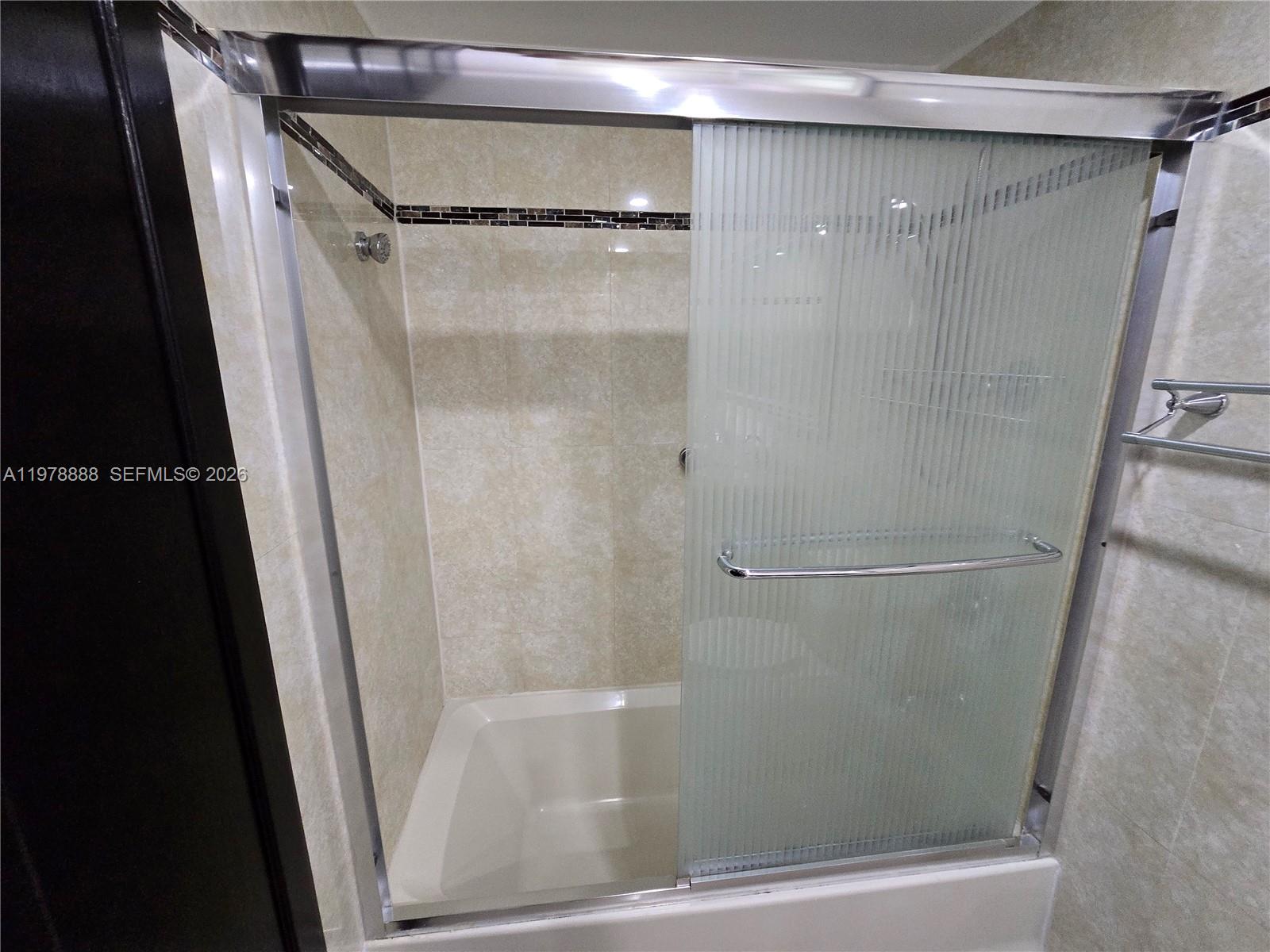 HILLCREST EAST NO 27 COND - Residential