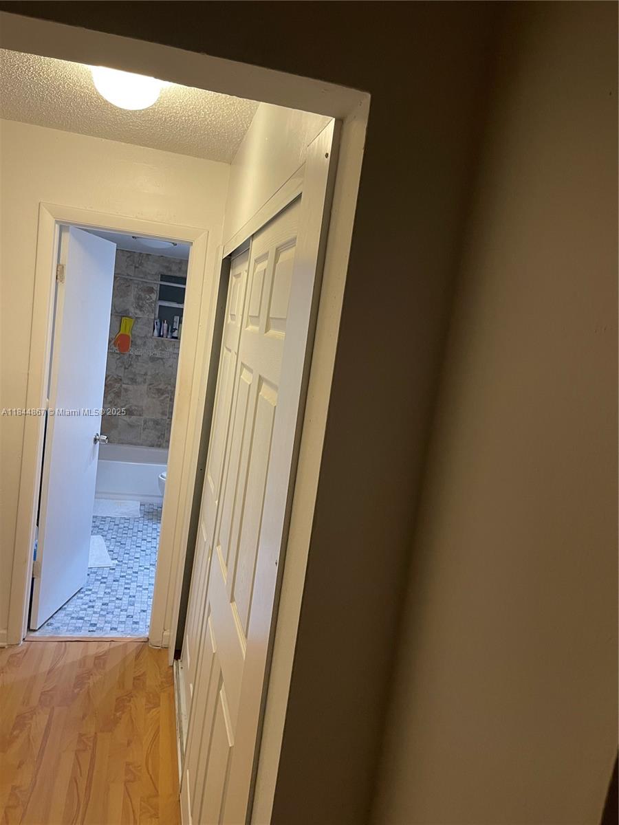 THE BEACH CLUB FONTAINEBL - Residential