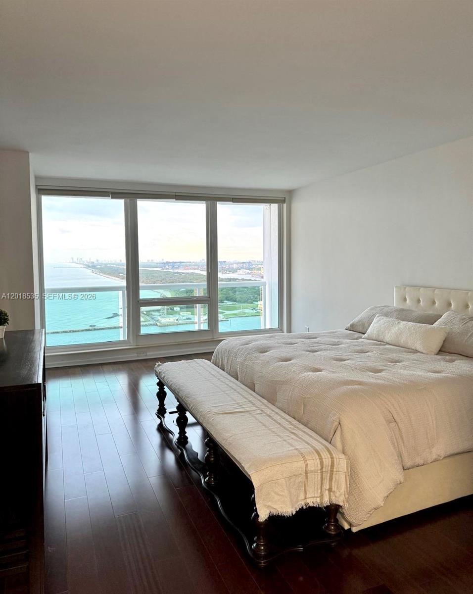 POINT OF AMERICAS CONDO - Residential