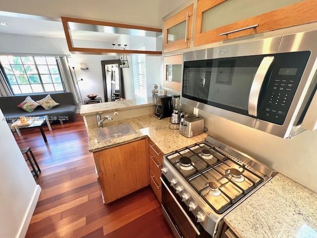 WHISPER CONDO - Residential Lease