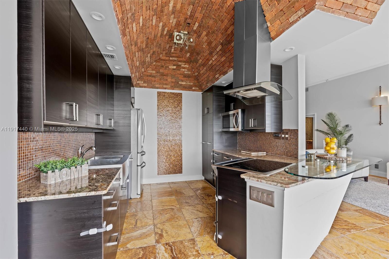 Lands of the President - Residential