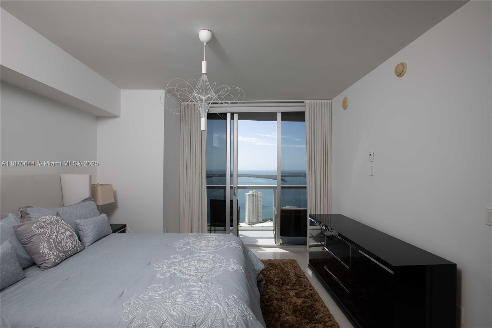 ICON BRICKELL CONDO NO 1 - Residential Lease