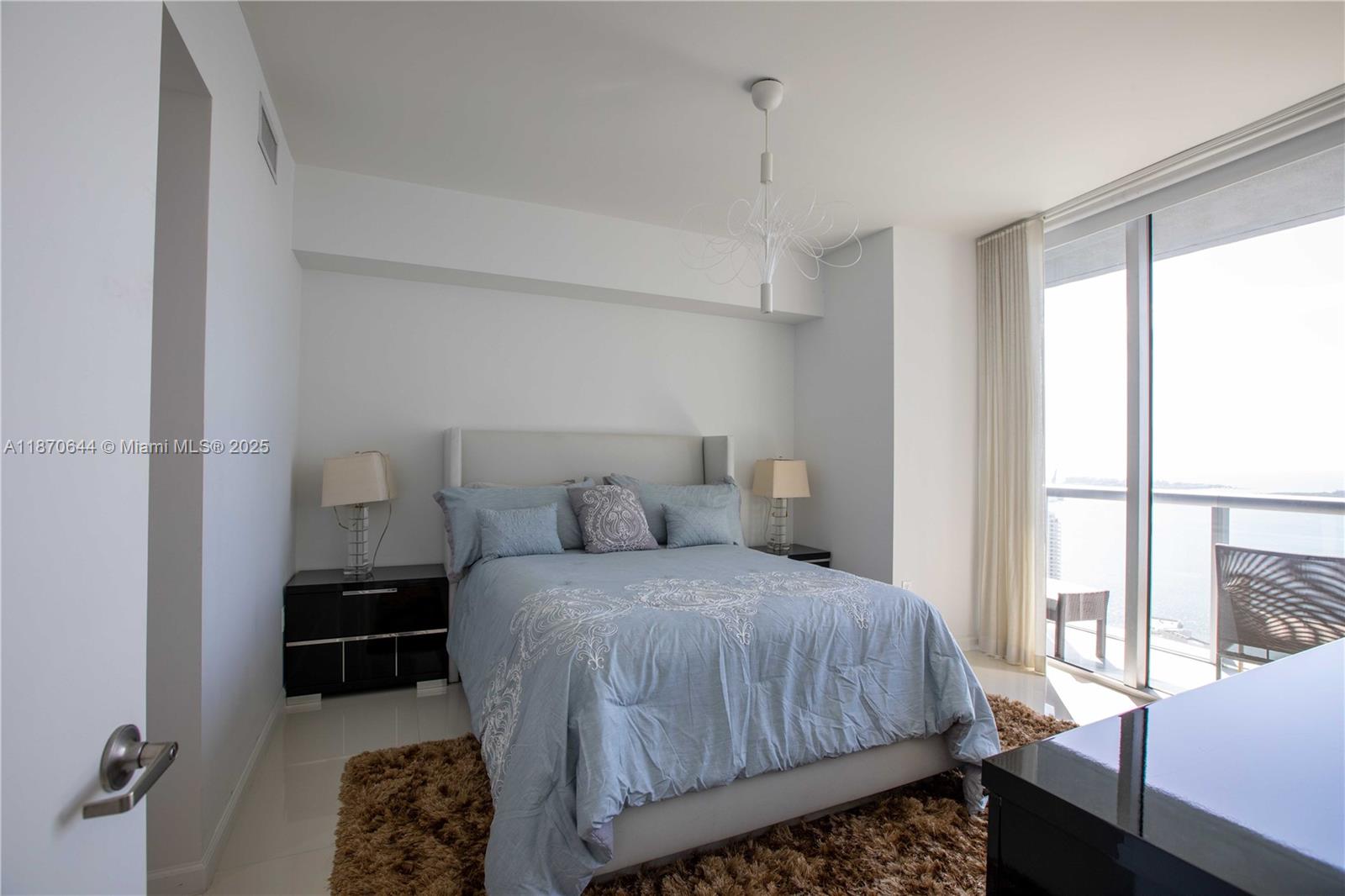 ICON BRICKELL CONDO NO 1 - Residential Lease