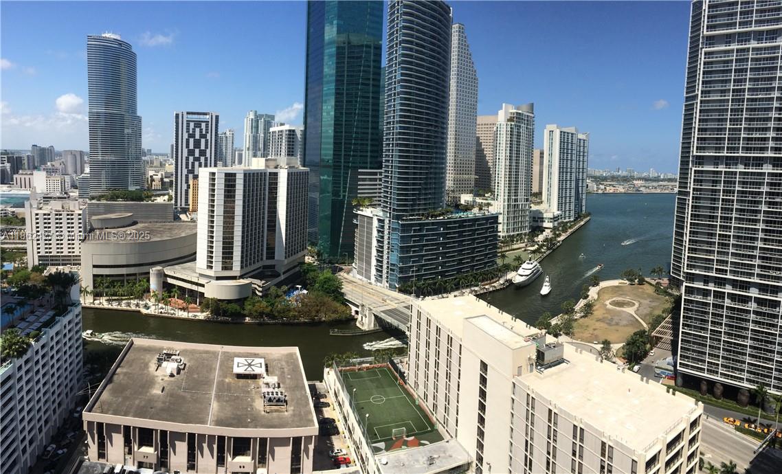 500 BRICKELL WEST CONDO - Residential