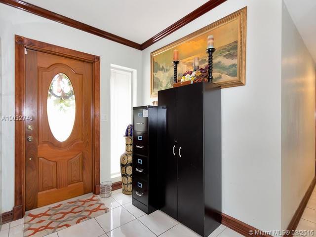 Hollywood Hills 6-22 B - Residential