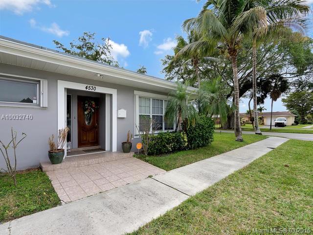 Hollywood Hills 6-22 B - Residential