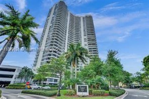 Photo of 3530 N Mystic Pointe Dr #2307, Aventura, FL 33180 (MLS # A11899101)