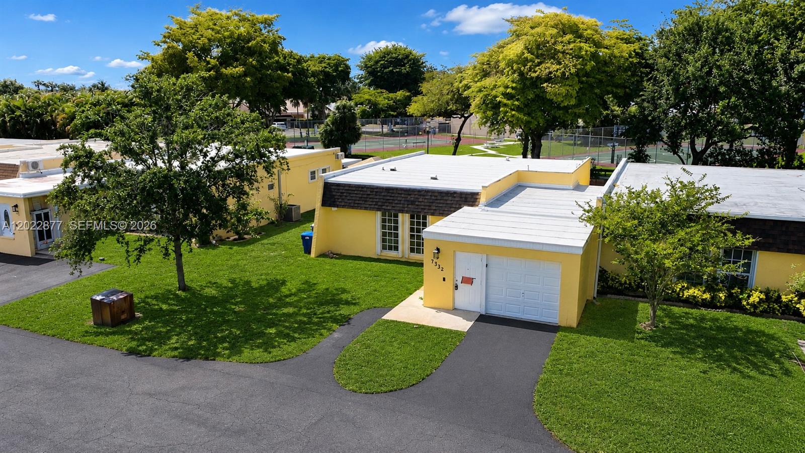 COUNTRY CLUB OF MIAMI FAI - Residential