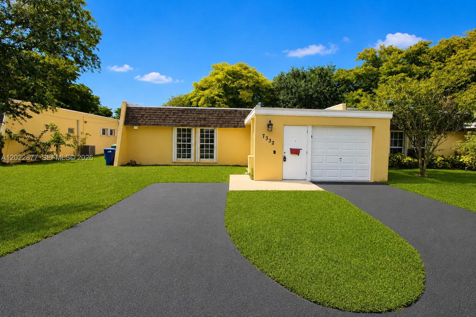 COUNTRY CLUB OF MIAMI FAI - Residential