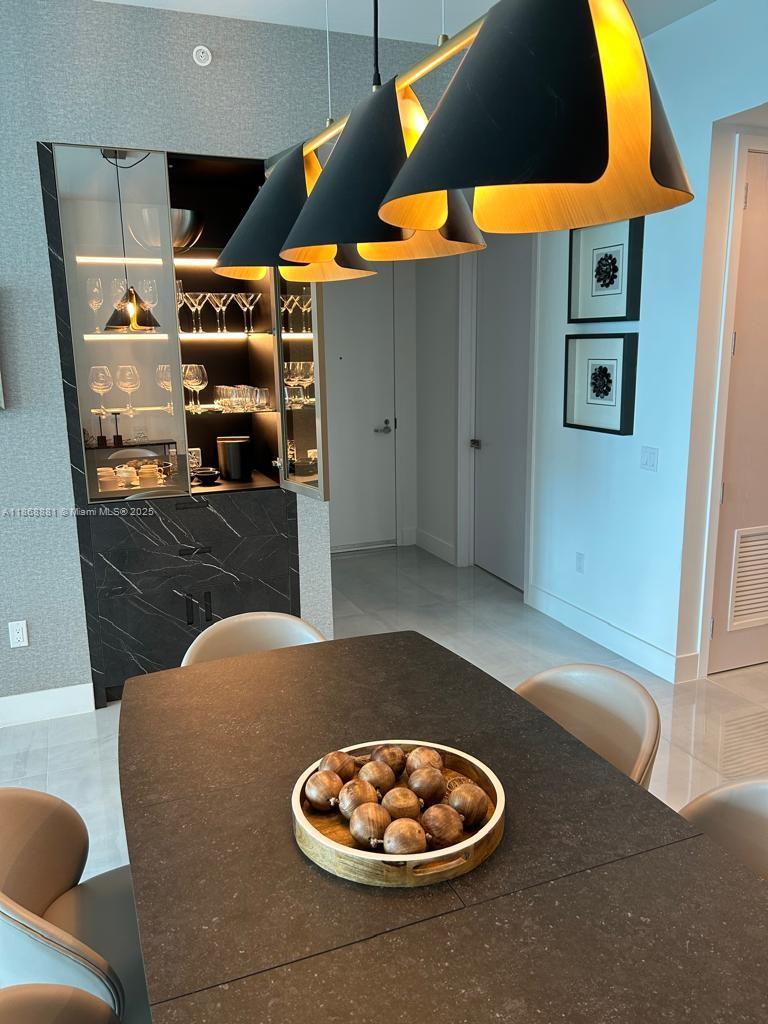 SUNNY ISLES BEACH - Residential Lease