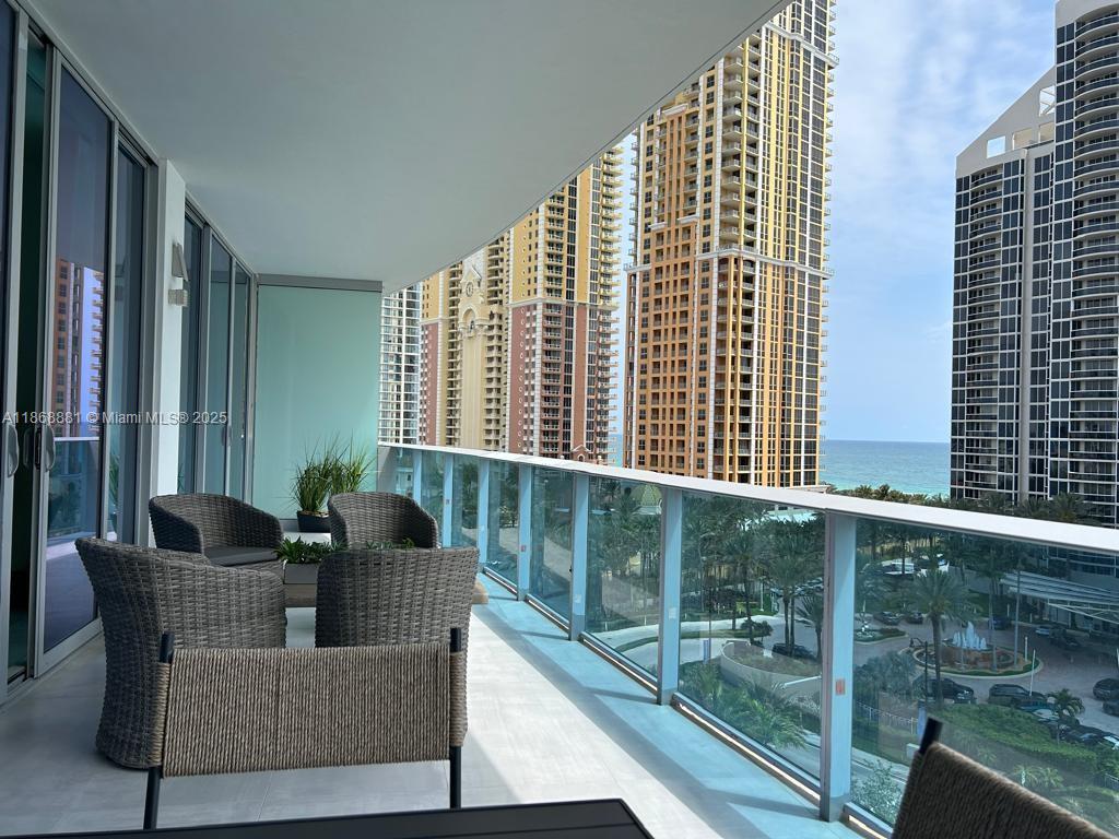 SUNNY ISLES BEACH - Residential Lease