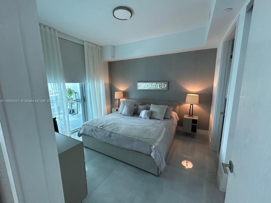 SUNNY ISLES BEACH - Residential Lease