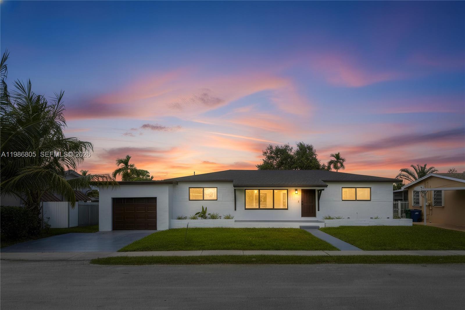 CRAVERO LAKE SHORE EST 3R - Residential