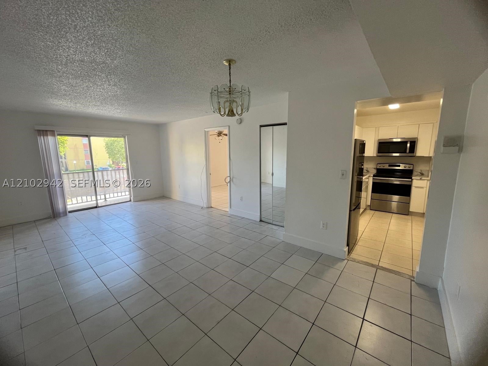 4721 NW 7th St 205-12