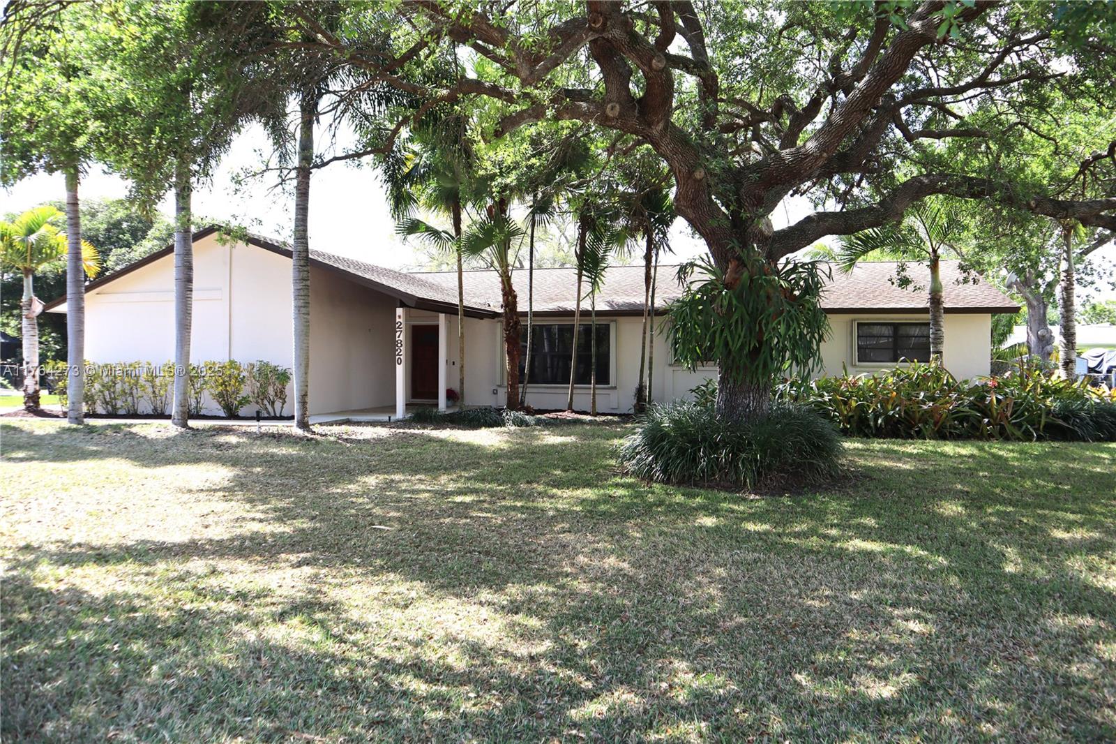 Property for Sale at 27820 Sw 164th Court, Homestead, Miami-Dade County, Florida - Bedrooms: 4 
Bathrooms: 2  - $694,000