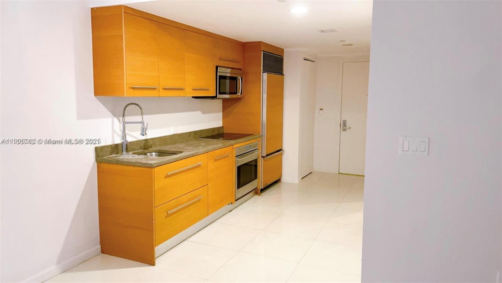 ICON BRICKELL NO TWO - Residential Lease