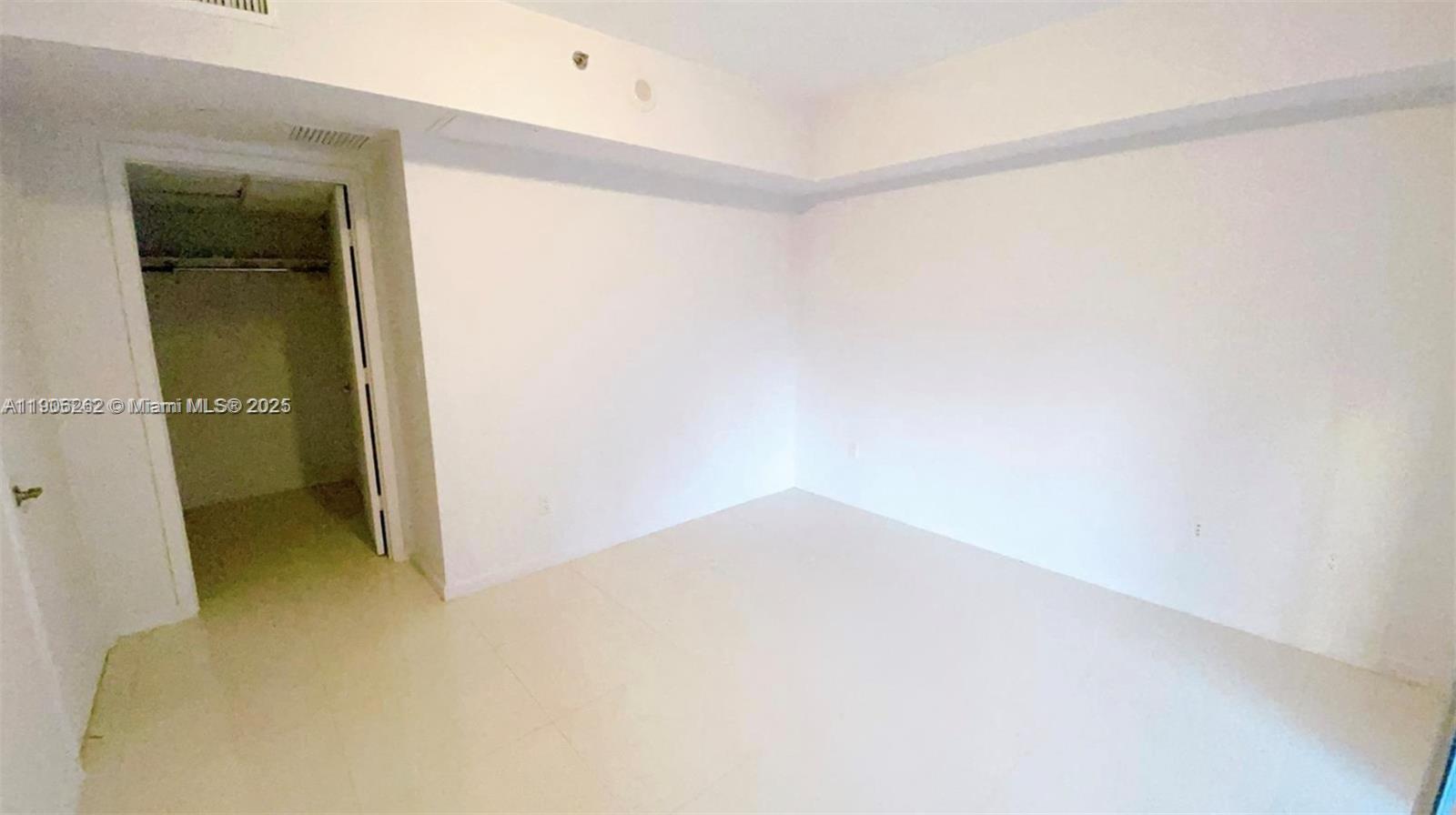 ICON BRICKELL NO TWO - Residential Lease