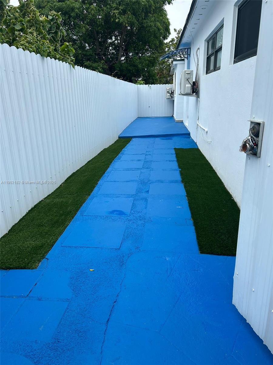 PARK VIEW SUB - Residential Lease