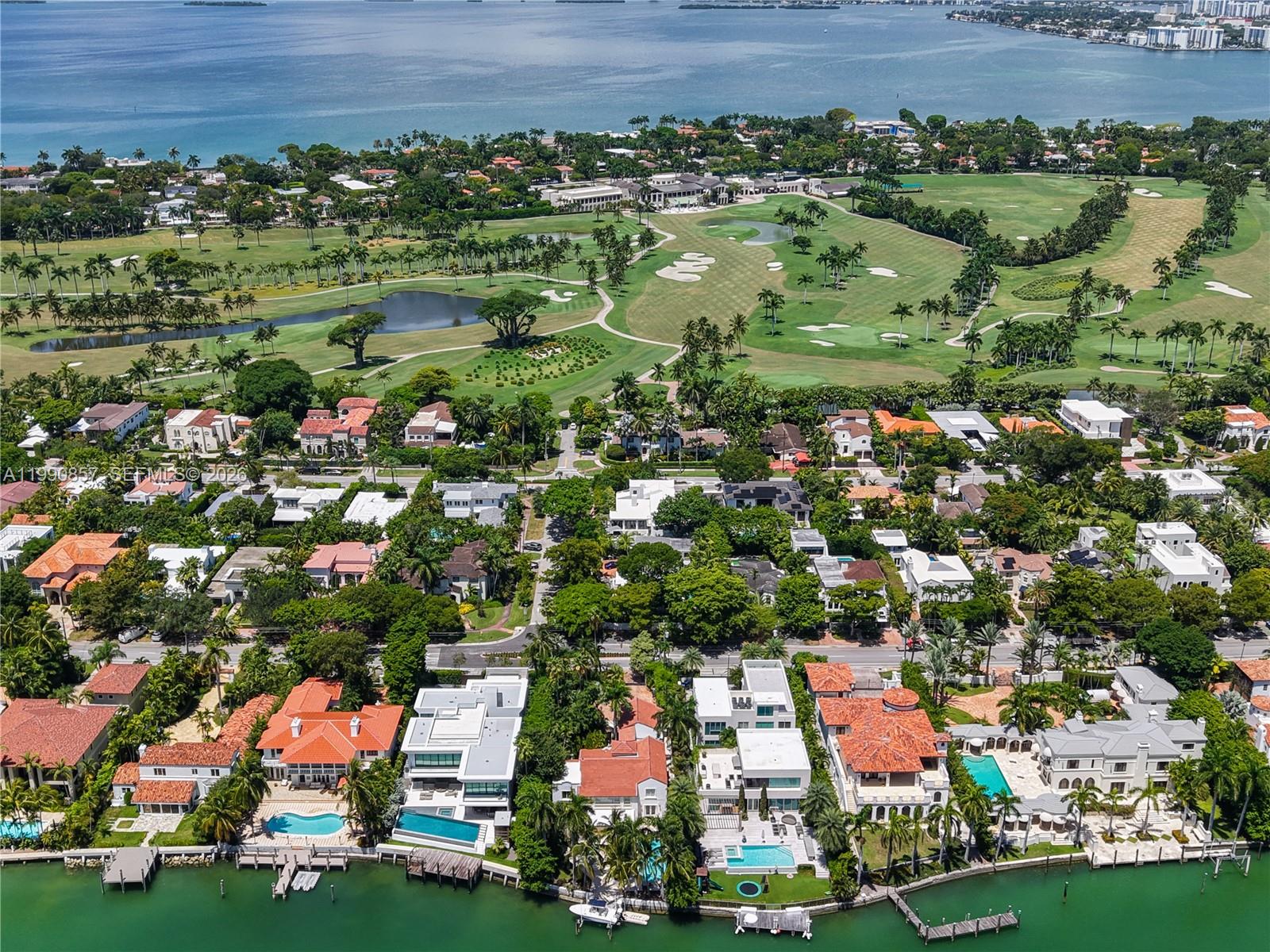 5600 CONDO - Residential