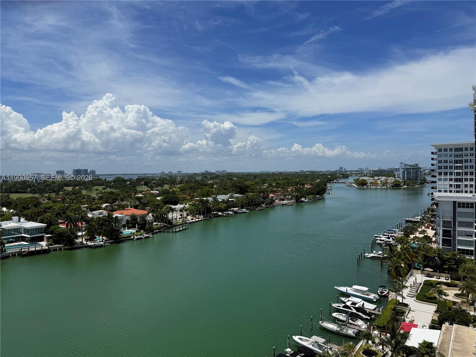 5600 CONDO - Residential