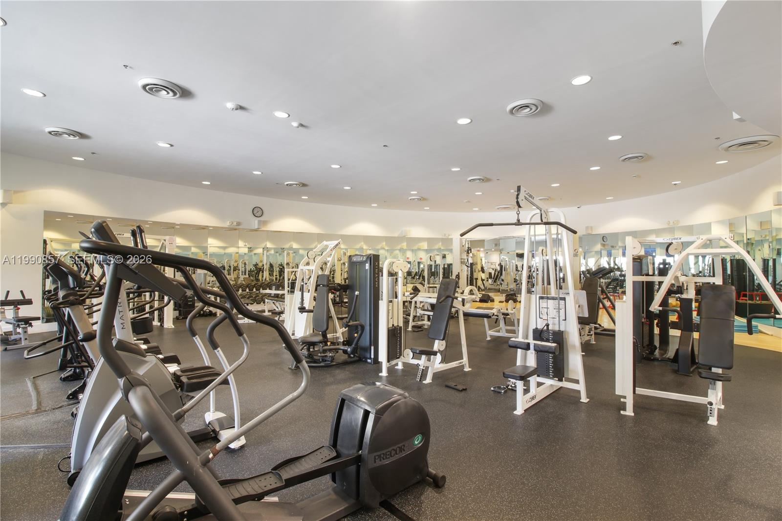 5600 CONDO - Residential