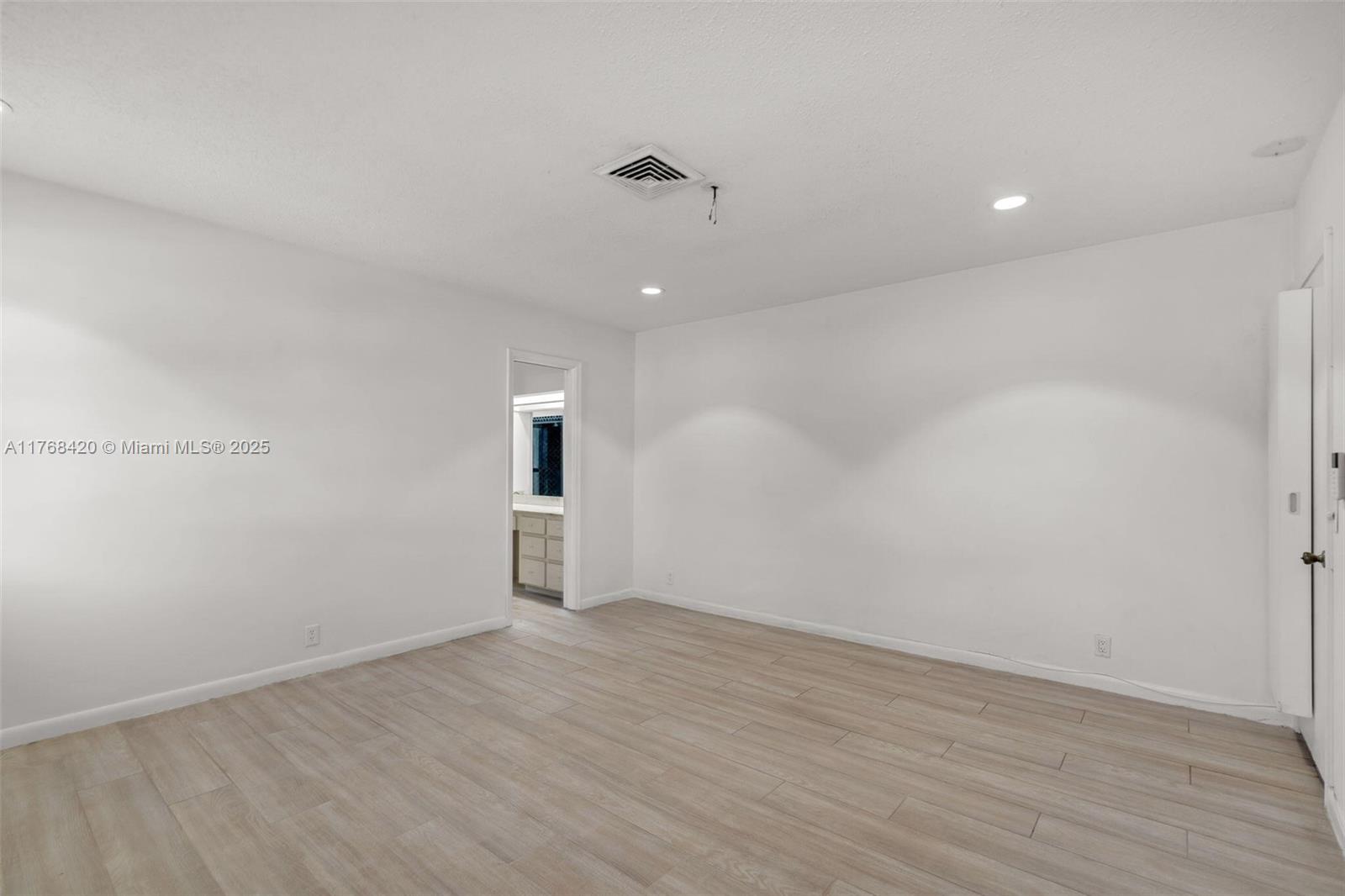 HOLLYWOOD HILLS AMEN PLAT - Residential