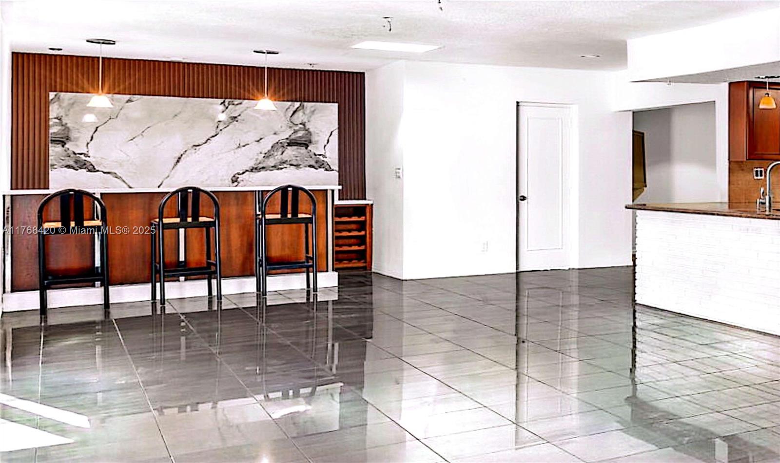 HOLLYWOOD HILLS AMEN PLAT - Residential