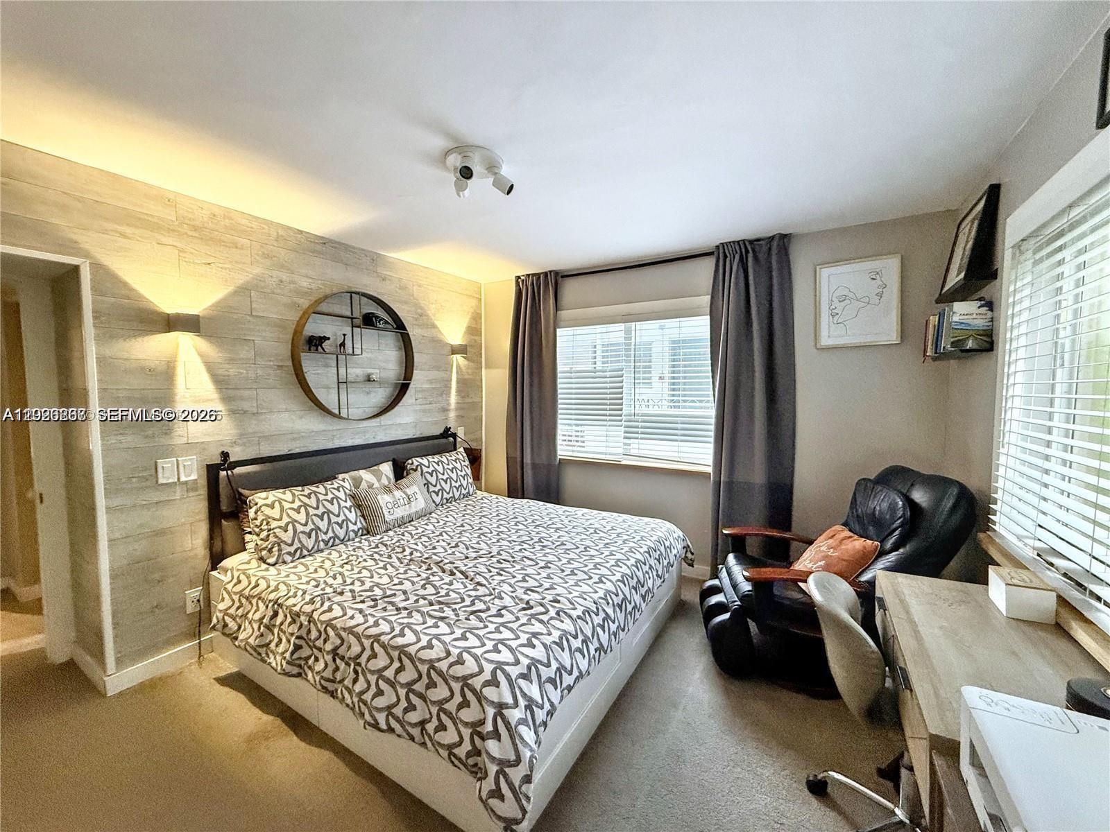 PARK SQUARE CONDO - Residential