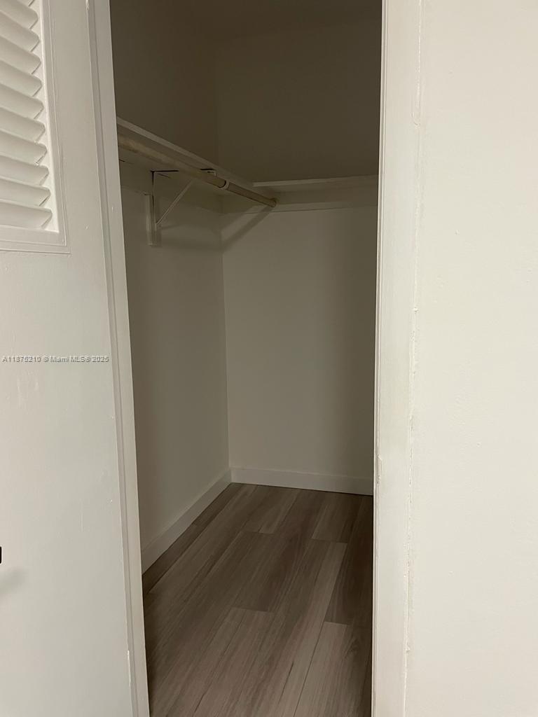 HOLLYWOOD BEACH GARDENS P - Residential Lease