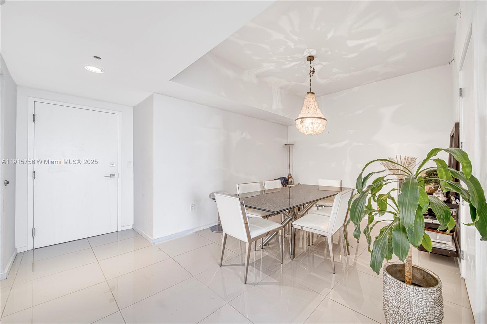 5252 PASEO CONDO - Residential