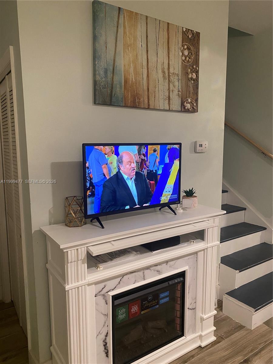 Cypress Glen Village - Residential Lease