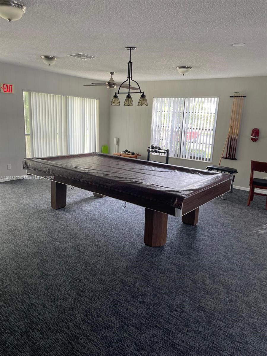 OAKLAND SHORES CONDOMINIU - Residential Lease