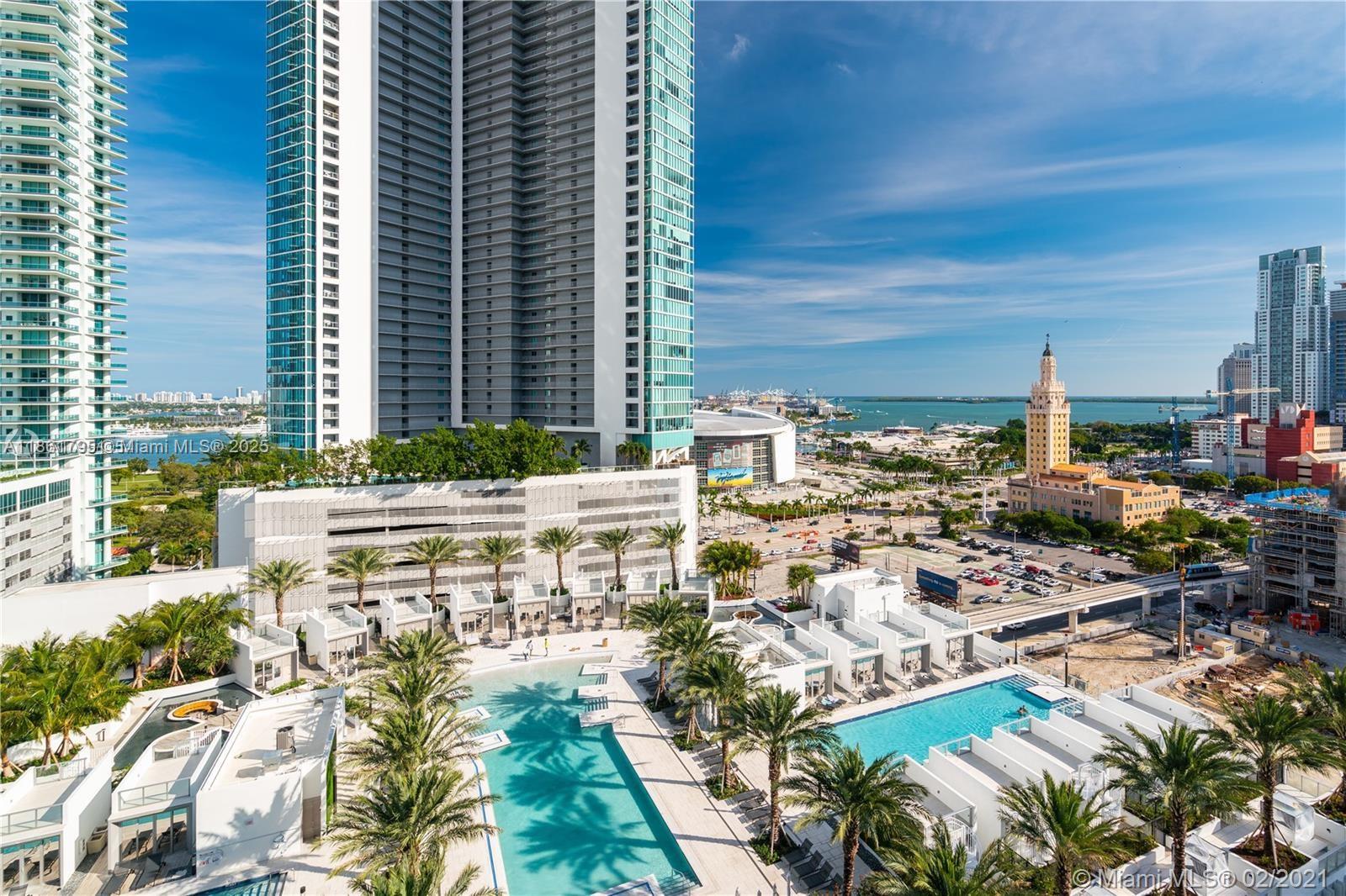 PARAMOUNT MIAMI - Residential