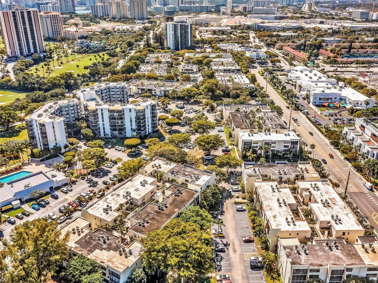 VILLA DORADA CONDO NO 2 - Residential