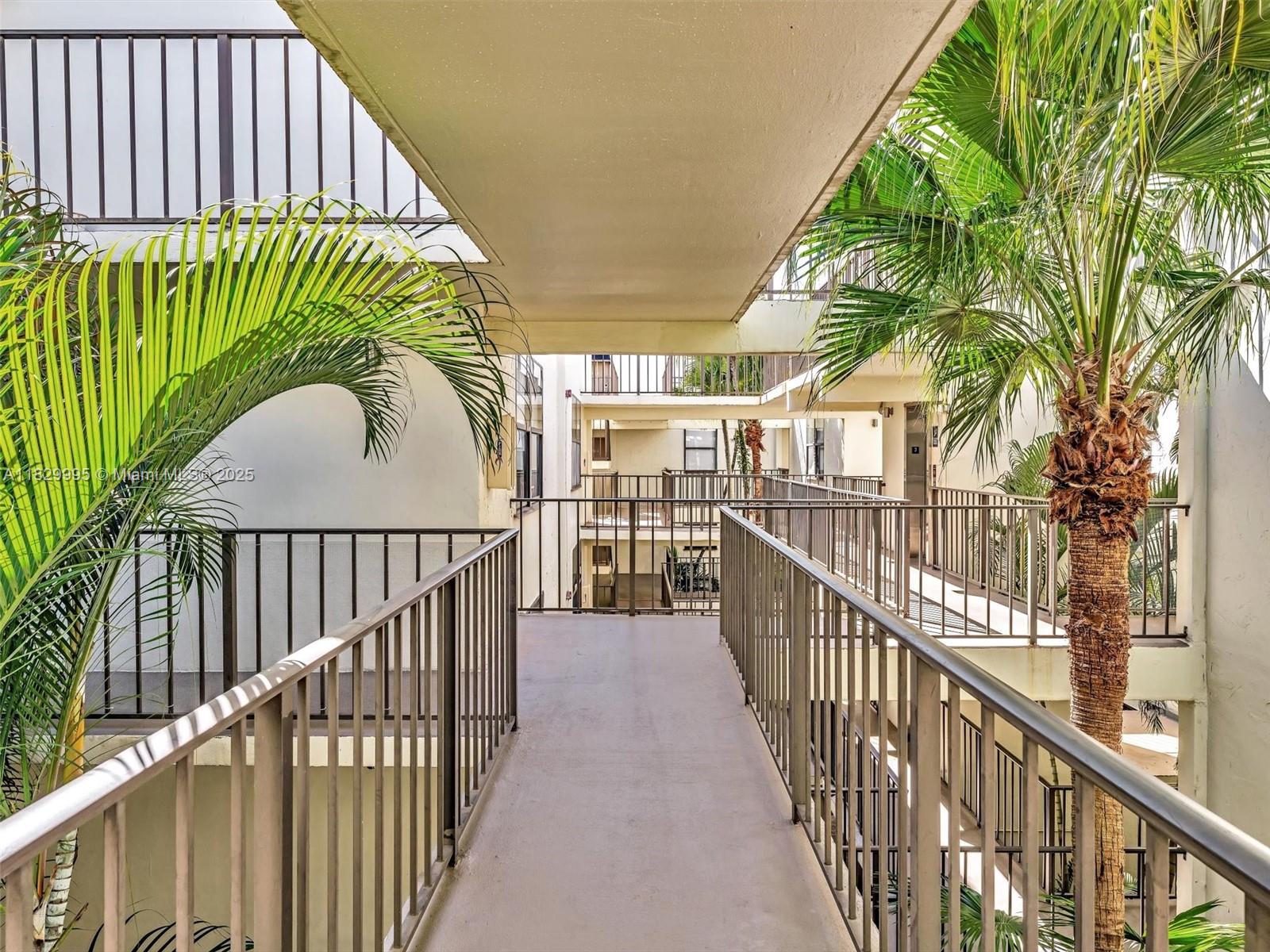 VILLA DORADA CONDO NO 2 - Residential