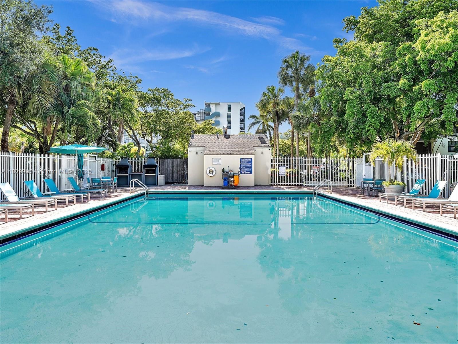 VILLA DORADA CONDO NO 2 - Residential