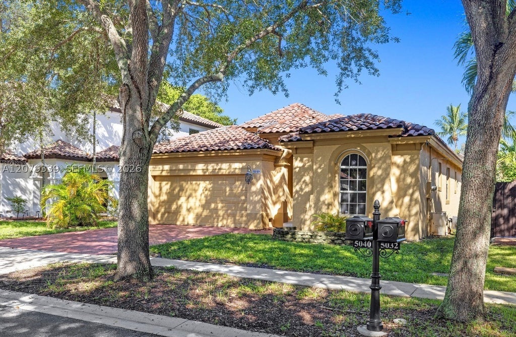 Photo of 5040 SW 139th Ter, Miramar, FL 33027 (MLS # A12079339)