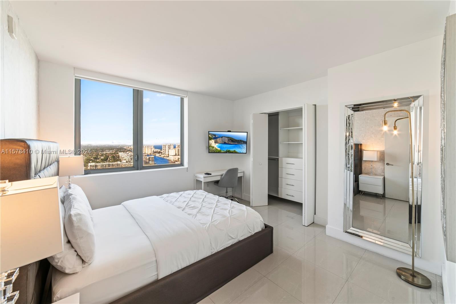 BEACHWALK CONDOMINIUM - Residential Lease