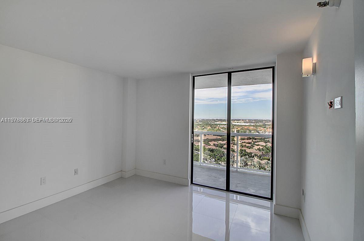 WATERVIEW CONDO - Residential Lease