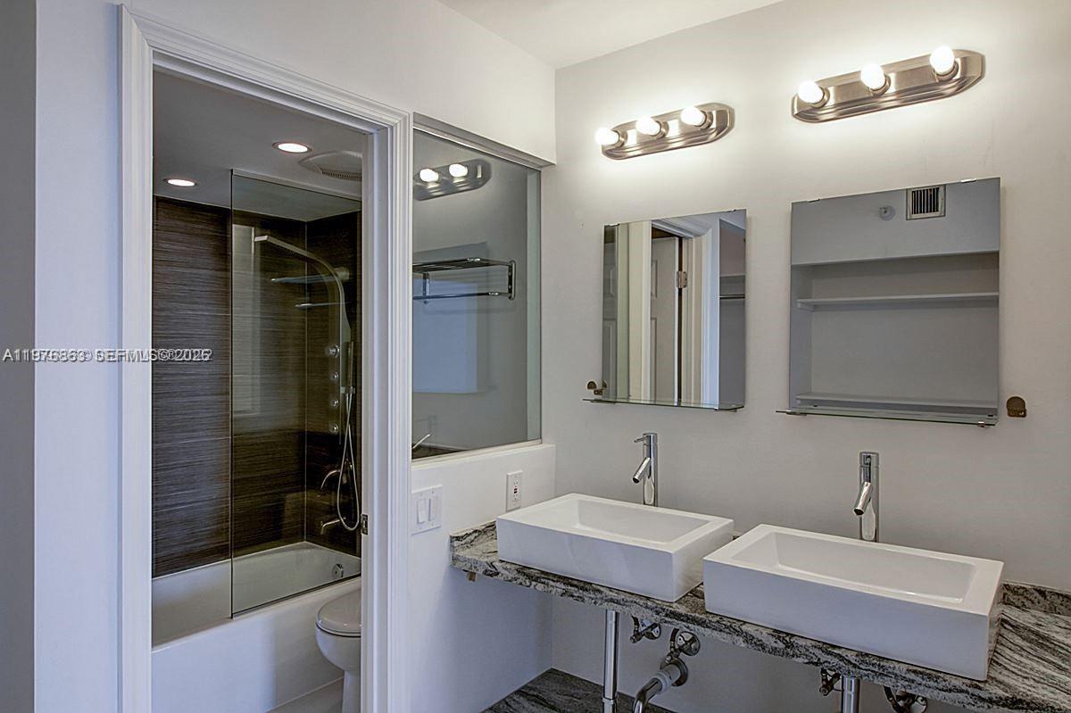 WATERVIEW CONDO - Residential Lease