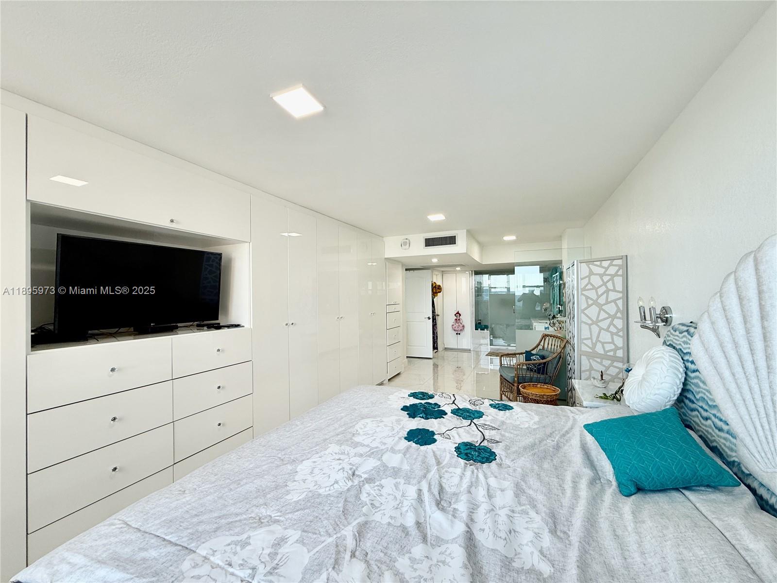 PARKER DORADO CONDO - Residential Lease
