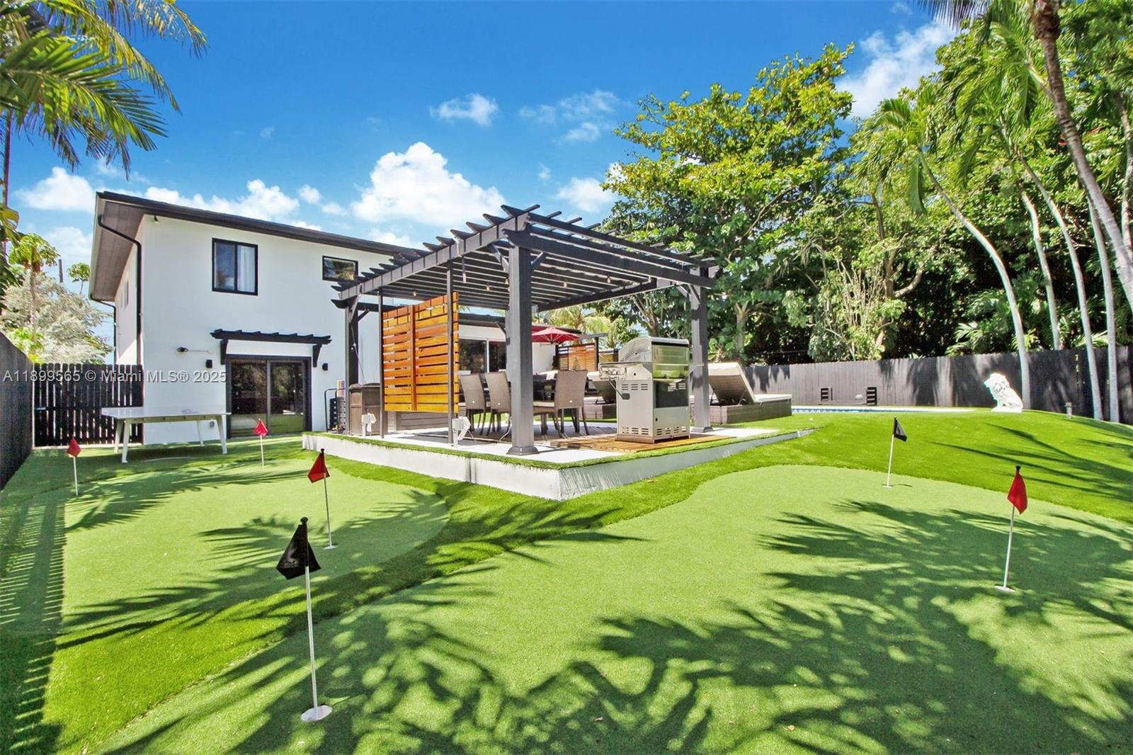 BELLEVUE BISCAYNE - Residential