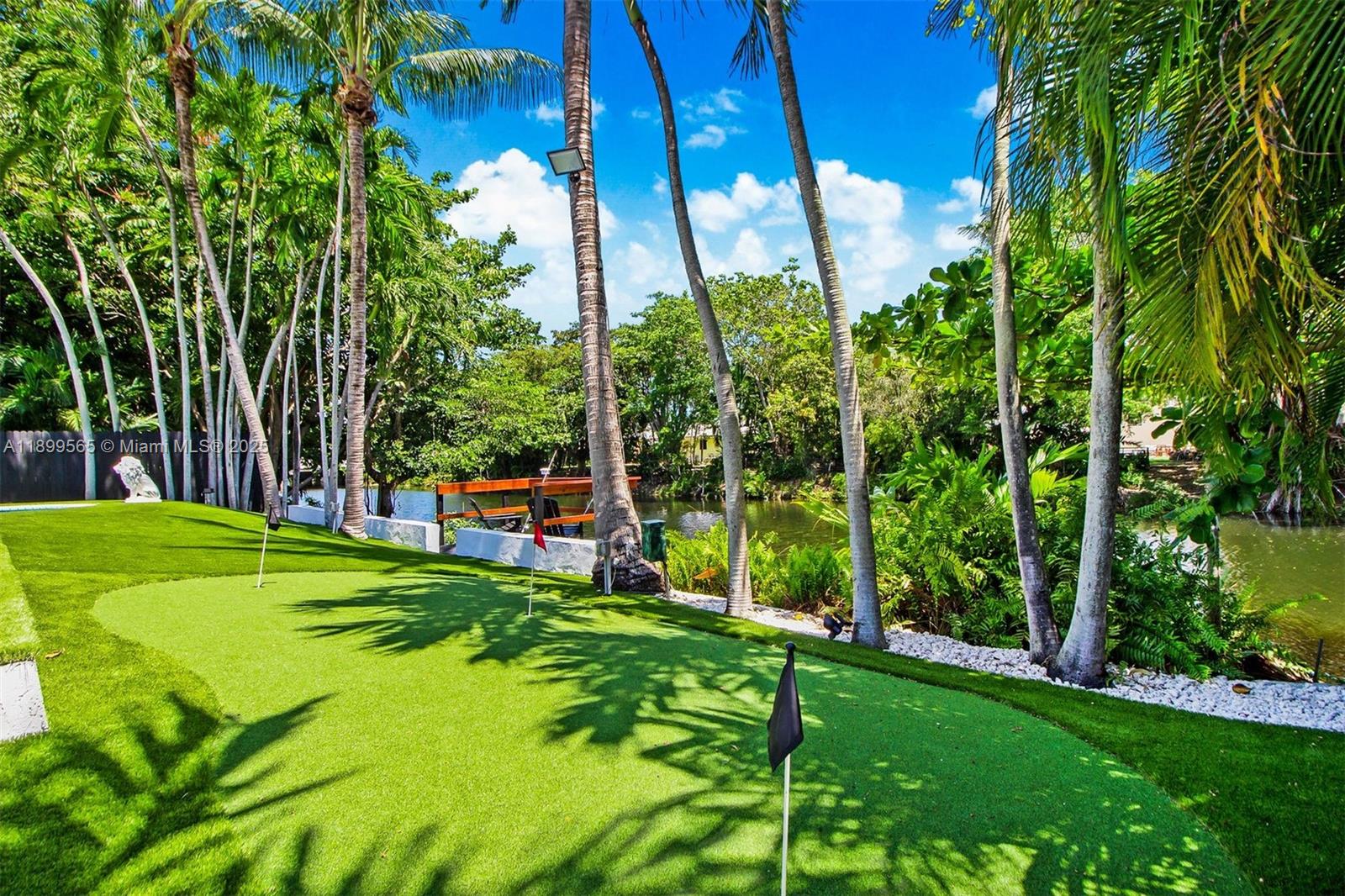 BELLEVUE BISCAYNE - Residential