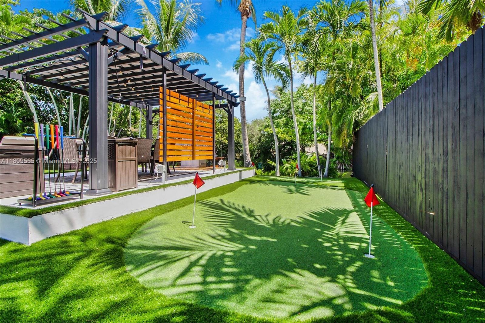 BELLEVUE BISCAYNE - Residential