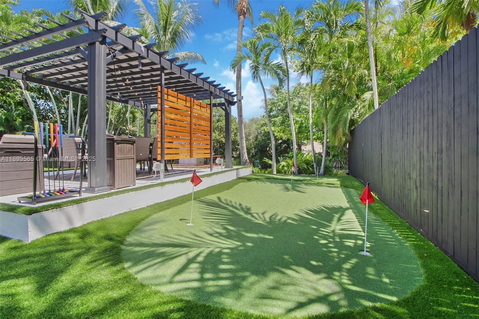 BELLEVUE BISCAYNE - Residential