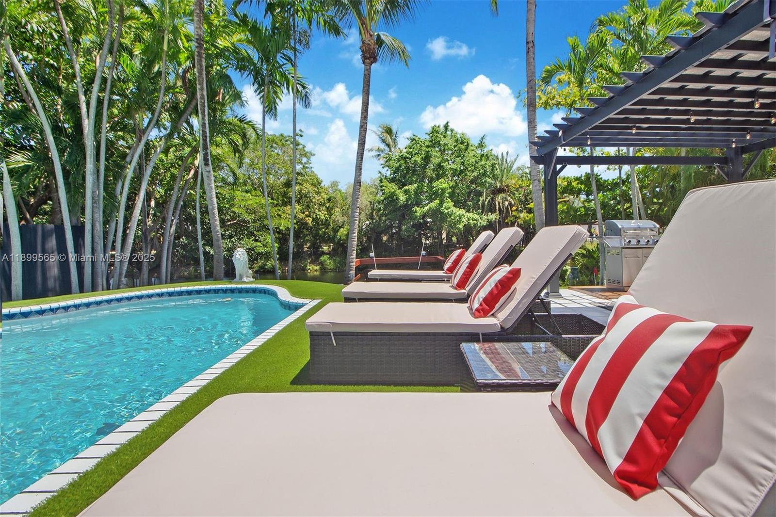 BELLEVUE BISCAYNE - Residential