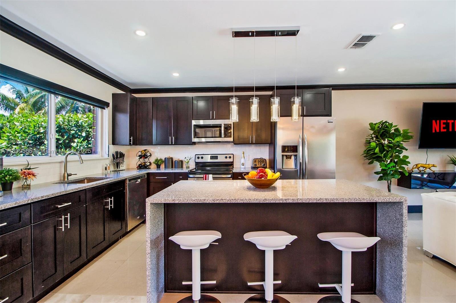 BELLEVUE BISCAYNE - Residential