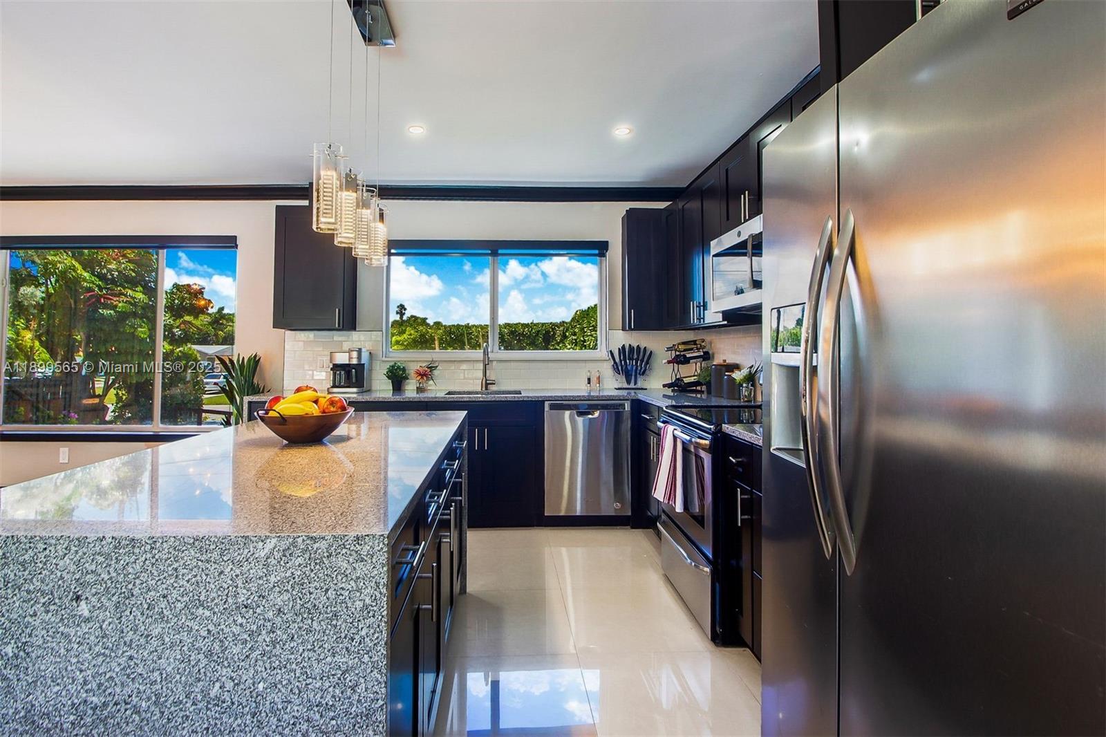 BELLEVUE BISCAYNE - Residential