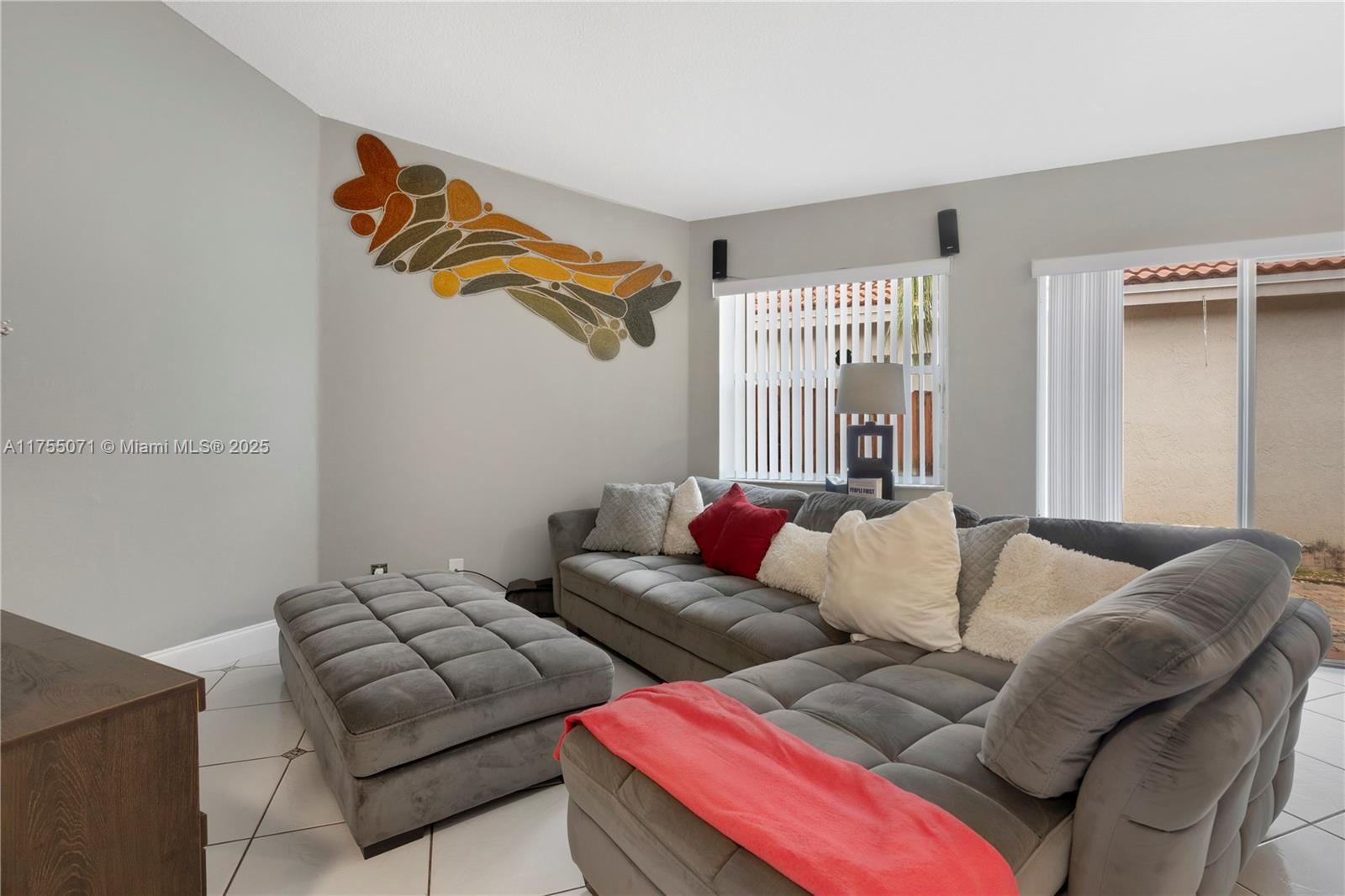 LA MARGARITA PLAT - Residential