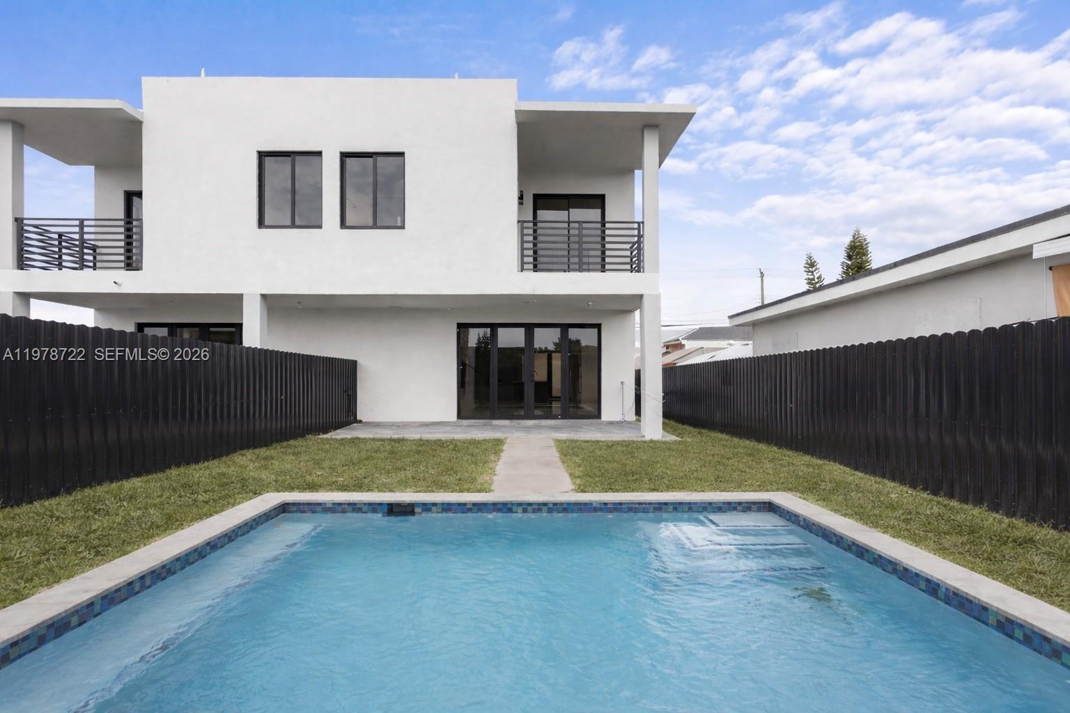 KIRKLAND HEIGHTS AMD - Residential